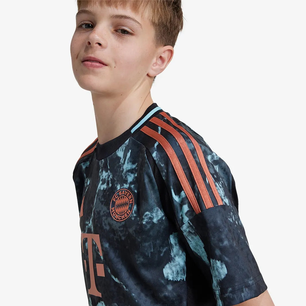 Conjunto Infantil adidas Bayern de Munique 2024/25 II Torcedor, Camisas de Futebol, PIQUE DE JOGADOR, -PIQUE DE JOGADOR