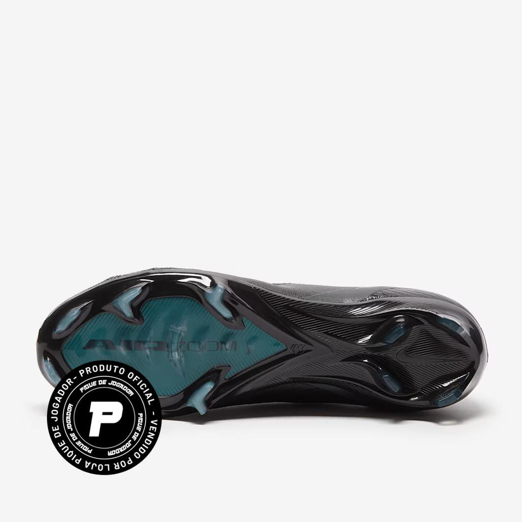 Chuteira Nike Air Zoom Mercurial Vapor XVI Elite FG, Chuteira, Nike, Descrição Tem obsessão por velocidade? As maiores estrelas do jogo também. É por isso que essa chuteira Elite apresenta uma unidade Air Zoom de 3/4 de comprimento. Ela dá a você a propulsão necessária para romper a linha de defesa e dá aos jogadores mais rápidos do jogo a propulsão de que precisam. O resultado é a Mercurial mais ágil que já fizemos, porque você exige excelência a todo momento. Tração rápida O padrão de tração semelhante a 
