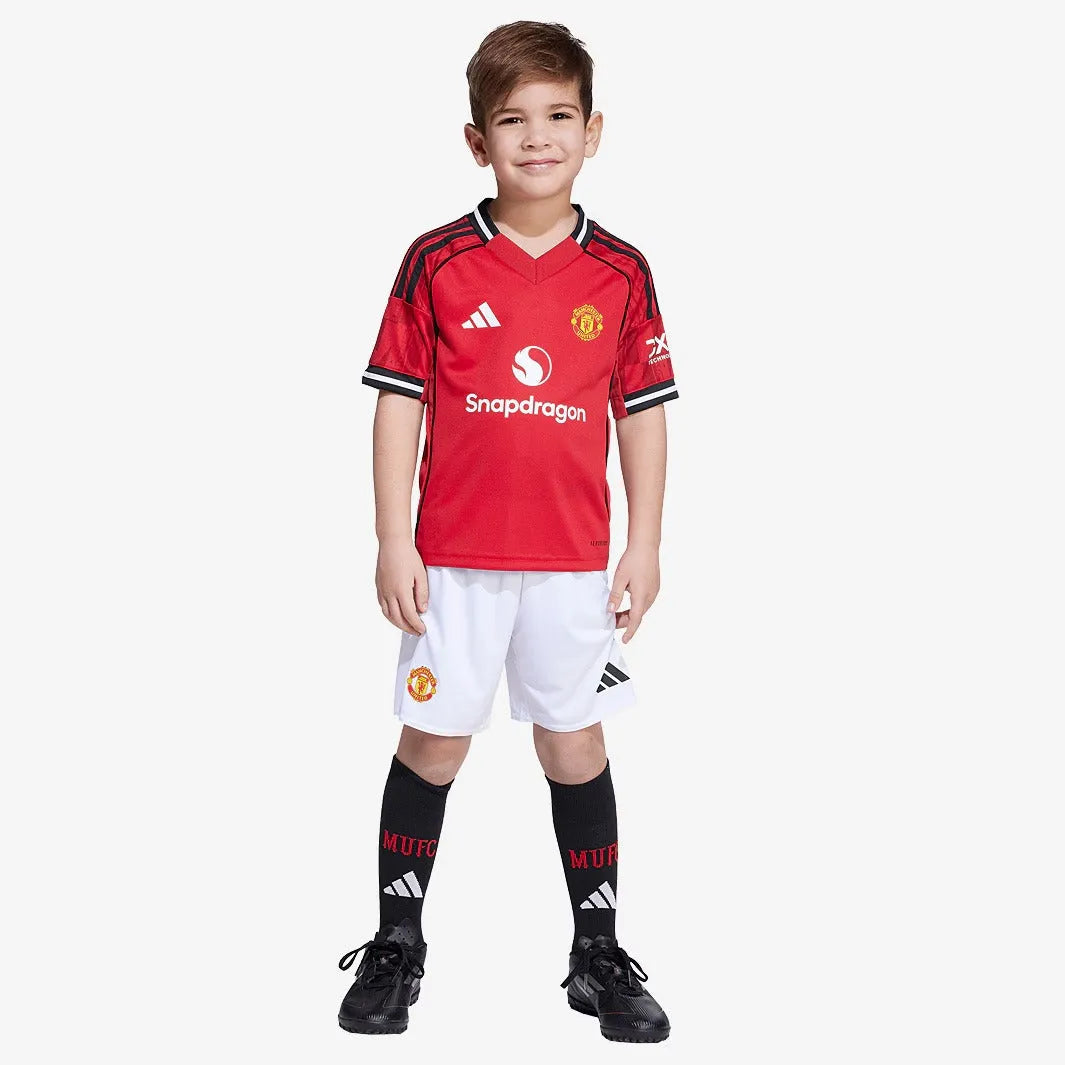 Conjunto Infantil Adidas Manchester United 2025/26 Torcedor, Camisas de Futebol, PIQUE DE JOGADOR, -PIQUE DE JOGADOR