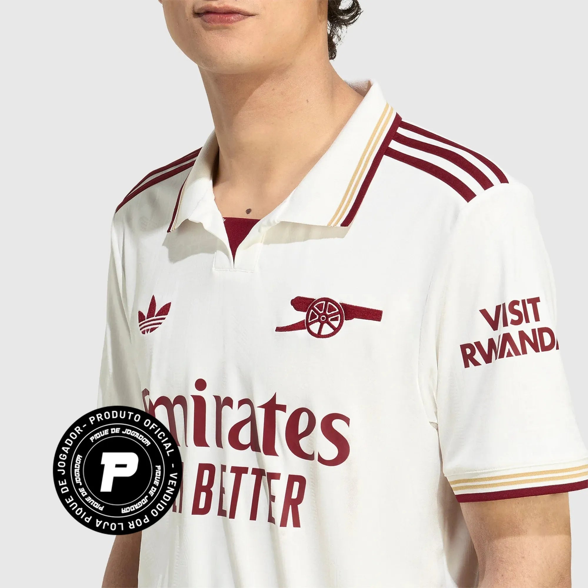 Camisa Adidas Arsenal 25/26 Third, Camisa Futebol, Adidas, Ficha do Produto TecnologiaAeroReady: Sistema que controla o excesso de umidade do corpo, garantindo a rápida secagem do suor durante os exercícios. Composição: 100% PoliésterMarca: AdidasIndicada para: Jogo/CasualGênero: MasculinoEscudo: BordadoOrigem: ImportadoManga: Curta-PIQUE DE JOGADOR