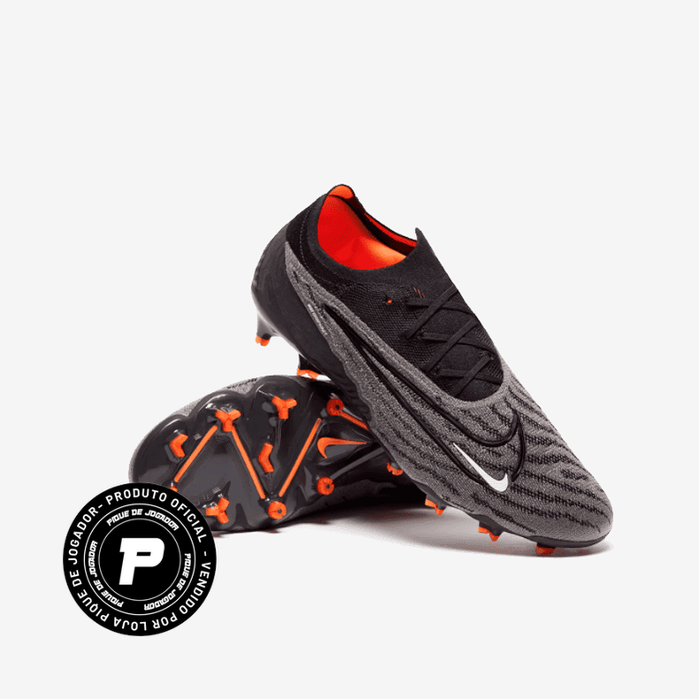 Chuteira Nike Phantom GX Elite Campo, , Arquibancada Esportes, A Chuteira Nike Phantom GX Elite Campo foi desenvolvida para jogadores que buscam o máximo em desempenho dentro dos gramados. Um modelo elite, com materiais profissionais e tecnologias que elevam seu jogo. Com estrutura leve, encaixe preciso e solado projetado para tração em alta velocidade, essa chuteira garante estabilidade e explosão nos momentos decisivos. Jogue como os melhores. Sinta a diferença nos pés. Ficha Técnica Nome: Chuteira Nike P