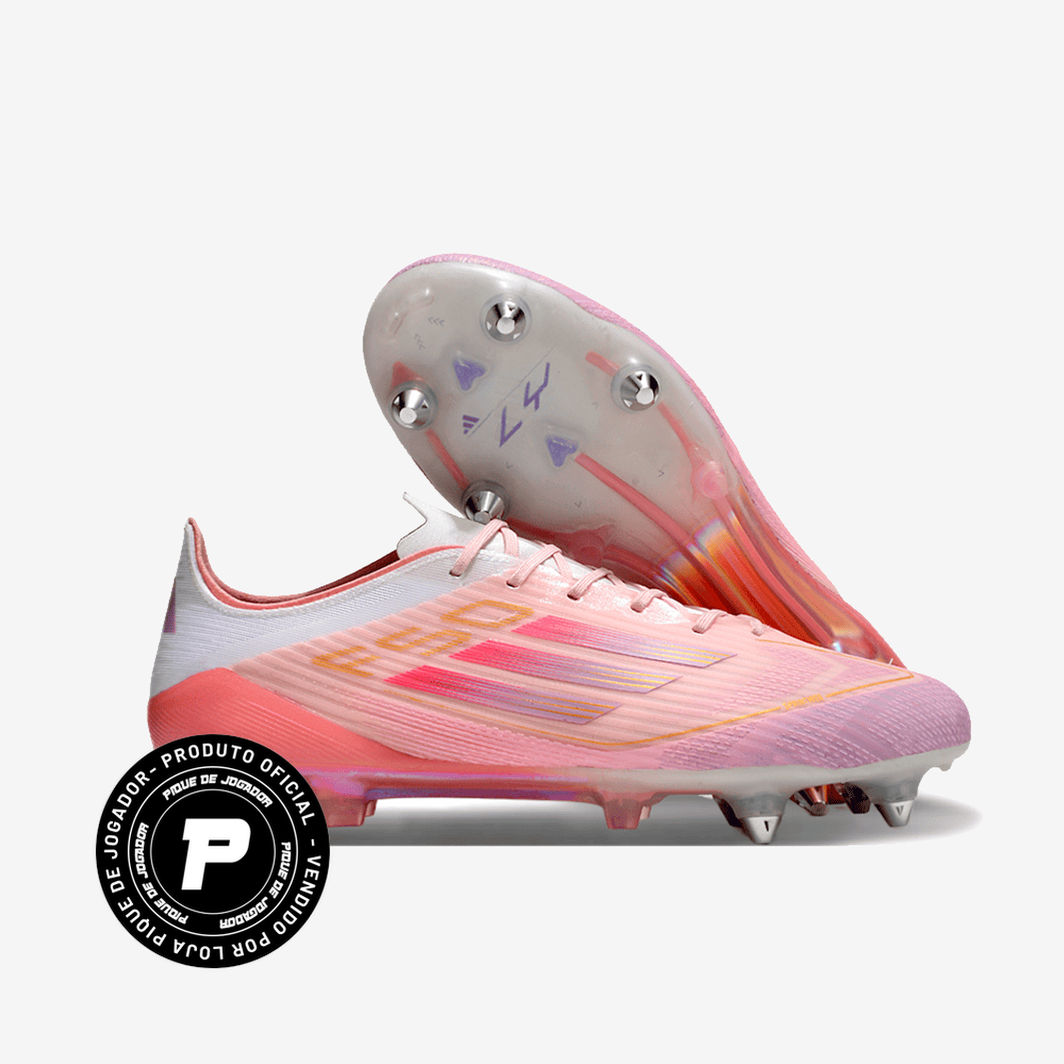 Chuteira adidas F50 Elite Campo Trava Mista, , Arquibancada Esportes, A icônica F50 está de volta para redefinir o jogo de velocidade. A nova F50 Elite Campo foi criada para atletas explosivos, combinando leveza, estabilidade e tração em gramados naturais. Com cabedal Fibertouch ultrafino e responsivo, ela oferece toque preciso mesmo em alta velocidade. O colar Adaptive Laceless ajusta com firmeza o pé, proporcionando conforto com suporte em cada arranque. A placa SprintFrame 360 otimiza a propulsão com rig