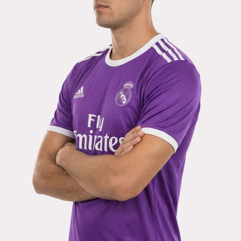 Camisa Retrô Real Madrid 16/17 II