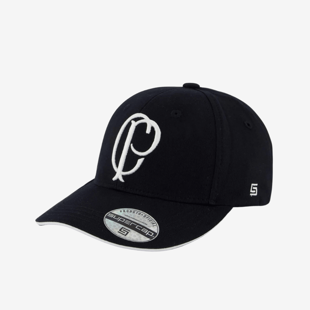 Boné Corinthians Prestige - Preto, , PIQUE DE JOGADOR, Mostre sua paixão pelo Timão com um visual de respeito! O Boné Corinthians Prestige Relevo Preto combina estilo e tradição com um toque moderno. O destaque vai para o logo “CP” bordado em alto relevo na parte frontal, trazendo um visual limpo, autêntico e cheio de identidade. Confeccionado em sarja 100% algodão, esse modelo é sinônimo de conforto e durabilidade. A aba curva com detalhe branco e o ajuste em fivela de metal personalizada garantem um encai