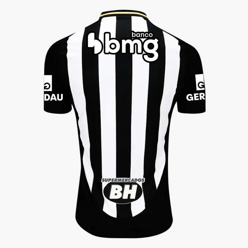 Camisa Adidas Atlético Mineiro 25/26 Home, Camisa Futebol, Adidas, Ficha do Produto TecnologiaAeroReady: Sistema que controla o excesso de umidade do corpo, garantindo a rápida secagem do suor durante os exercícios. Composição: 100% PoliésterMarca: AdidasIndicada para: Jogo/CasualGênero: MasculinoEscudo: BordadoOrigem: ImportadoManga: Curta PERSONALIZAÇÃO COM QUALIDADE OFICIAL Durável Maleável Não perde a cor-PIQUE DE JOGADOR