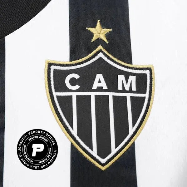 Camisa Adidas Atlético Mineiro 25/26 Home (PRONTA ENTREGA), Camisa Futebol, Adidas, Ficha do Produto TecnologiaAeroReady: Sistema que controla o excesso de umidade do corpo, garantindo a rápida secagem do suor durante os exercícios. Composição: 100% PoliésterMarca: AdidasIndicada para: Jogo/CasualGênero: MasculinoEscudo: BordadoOrigem: ImportadoManga: Curta PERSONALIZAÇÃO COM QUALIDADE OFICIAL Durável Maleável Não perde a cor-PIQUE DE JOGADOR
