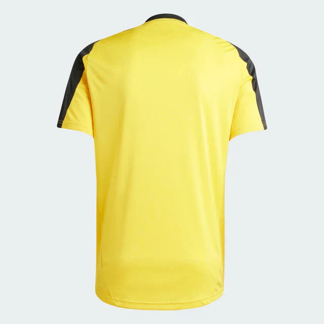 Camisa Adidas Atlético Mineiro 25/26 Treino II, Camisa Futebol, Adidas, Ficha do Produto TecnologiaAeroReady: Sistema que controla o excesso de umidade do corpo, garantindo a rápida secagem do suor durante os exercícios. Composição: 100% PoliésterMarca: AdidasIndicada para: Jogo/CasualGênero: MasculinoEscudo: BordadoOrigem: ImportadoManga: Curta-PIQUE DE JOGADOR