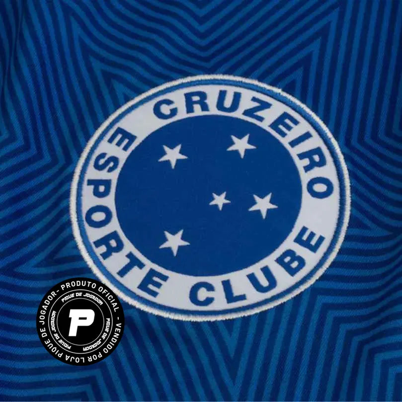 Camisa Adidas Cruzeiro 25/26 Home #25 L. Villalba, Camisa Futebol, Adidas, Ficha do Produto TecnologiaAeroReady: Sistema que controla o excesso de umidade do corpo, garantindo a rápida secagem do suor durante os exercícios. Composição: 100% PoliésterMarca: AdidasIndicada para: Jogo/CasualGênero: MasculinoEscudo: EmborrachadoOrigem: ImportadoManga: Curta-PIQUE DE JOGADOR