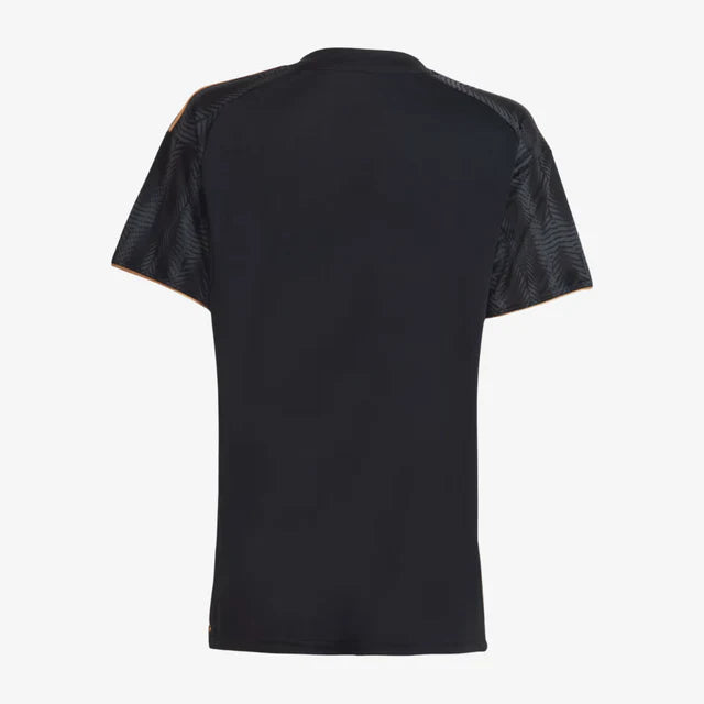 Camisa Adidas Feminina Atlético Mineiro 25/26 Third, Camisa Futebol, Adidas, Ficha do Produto TecnologiaAeroReady: Sistema que controla o excesso de umidade do corpo, garantindo a rápida secagem do suor durante os exercícios. Composição: 100% PoliésterMarca: AdidasIndicada para: Jogo/CasualGênero: MasculinoEscudo: BordadoOrigem: ImportadoManga: Curta PERSONALIZAÇÃO COM QUALIDADE OFICIAL Durável Maleável Não perde a cor-PIQUE DE JOGADOR