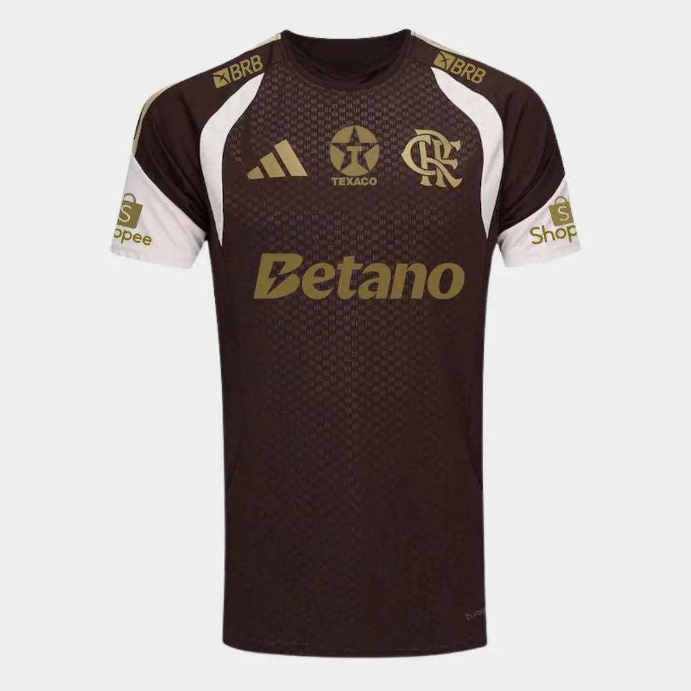 Camisa Adidas Flamengo 26/27 Treino C/ Patrocínios, Camisa Futebol, Adidas, Ficha do Produto A Camisa Adidas Flamengo Treino 2026/27 Masculina é a escolha ideal para os torcedores que buscam desempenho máximo aliado à paixão rubro-negra. Inspirada nos mantos de treino do Mengão, ela entrega um visual moderno e funcional para elevar seu rendimento nos treinos e no dia a dia esportivo.Confeccionada em tecido leve e respirável, essa camisa proporciona excelente conforto e total liberdade de movimentos. A tecno