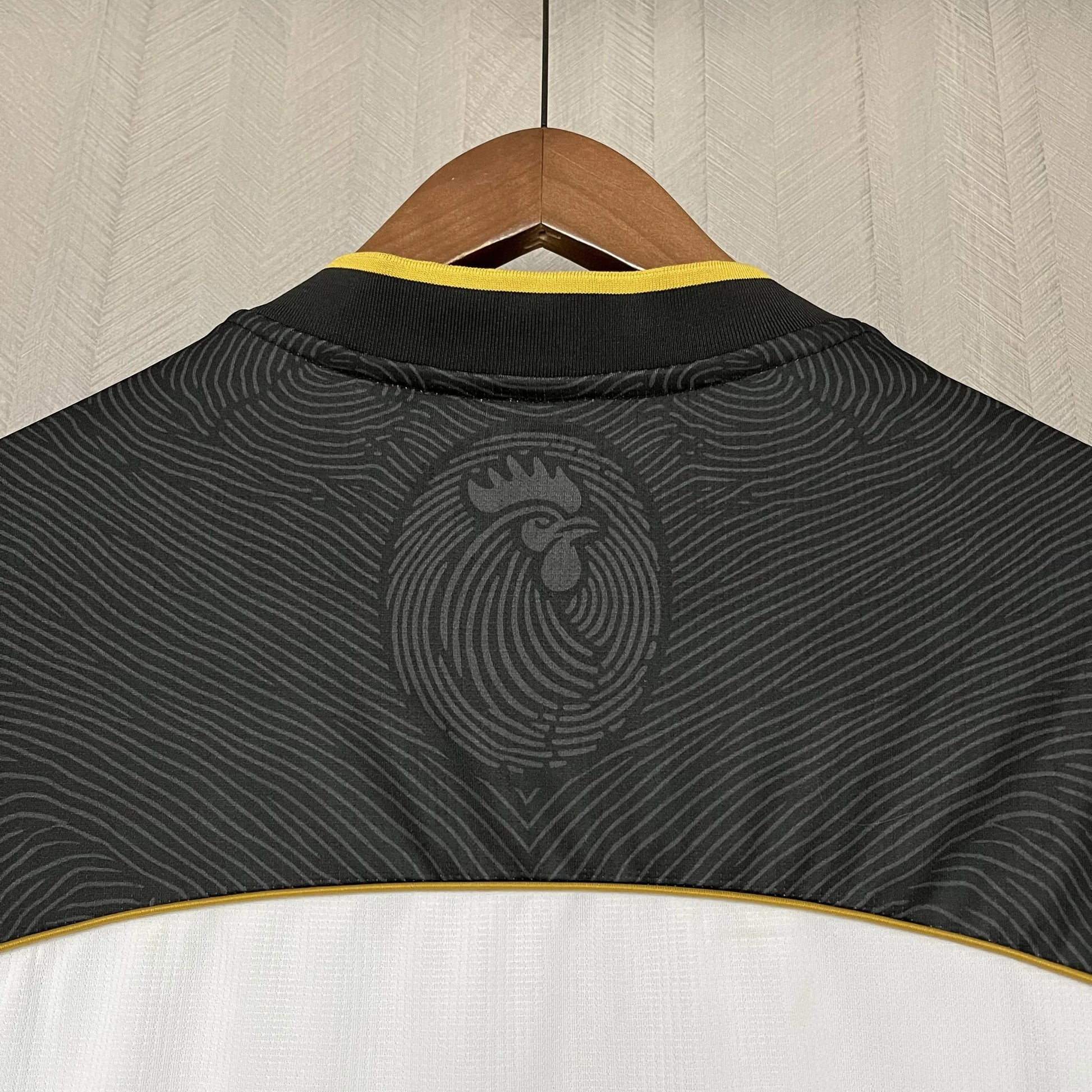 Camisa Atlético Mineiro 24/25 Manto da Massa, Camisa Futebol, Adidas, Ficha do Produto Composição: 100% PoliésterIndicada para: Jogo/CasualGênero: MasculinoEscudo: BordadoOrigem: ImportadoManga: Curta-PIQUE DE JOGADOR