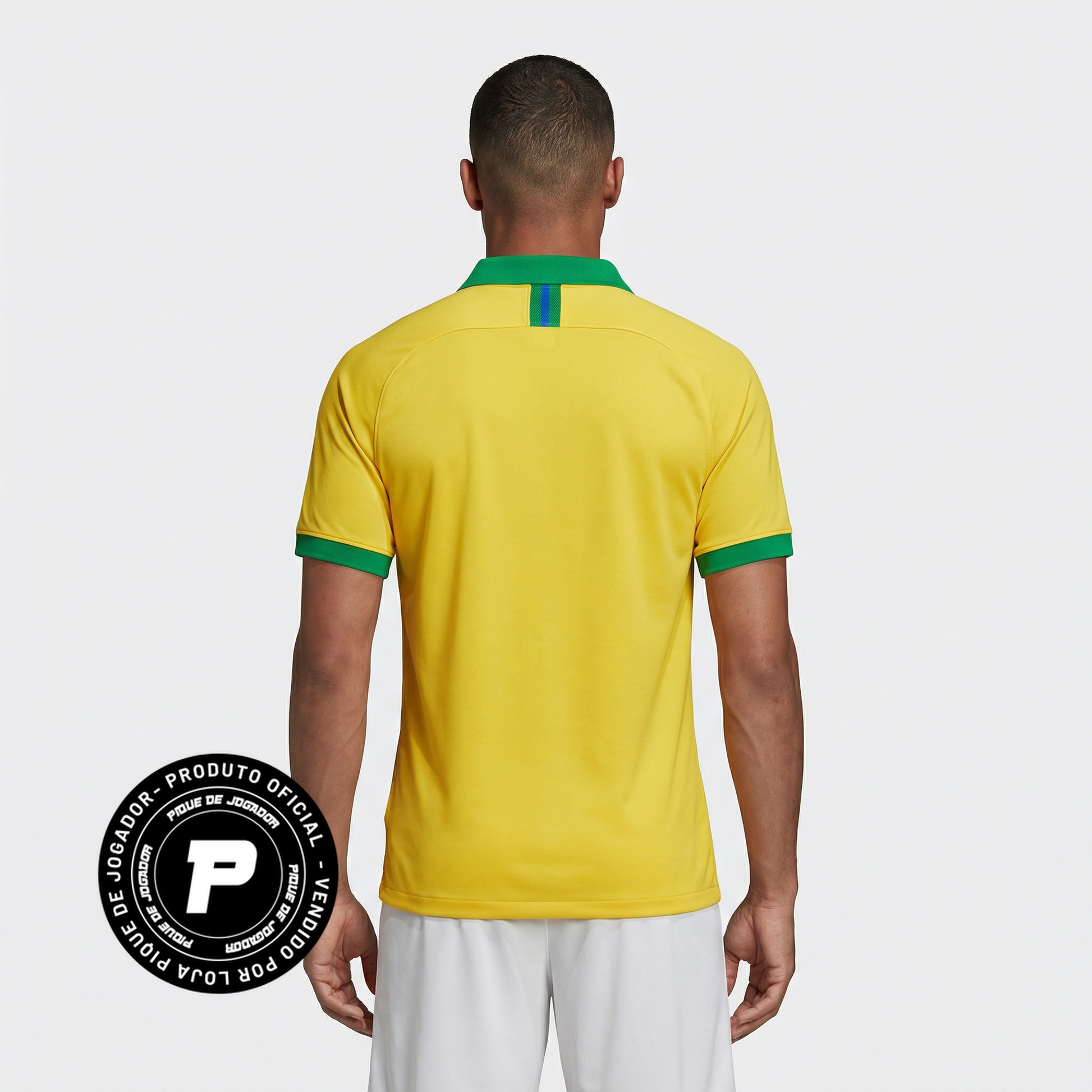 Camisa Brasil 2019/20 I Torcedor Masculina, Kit Infantil Brasil Reserva 26/27 - Copa do Mundo, PIQUE DE JOGADOR, A Camisa Brasil 2019/20 I Torcedor Masculina representa o uniforme principal utilizado pela Seleção Brasileira durante a temporada 2019/20. Com um design clássico e elegante, a camisa mantém a identidade tradicional do futebol brasileiro, simbolizando a história e a paixão de uma das seleções mais vitoriosas do mundo. O modelo apresenta o tradicional amarelo com detalhes em verde, cores que marca