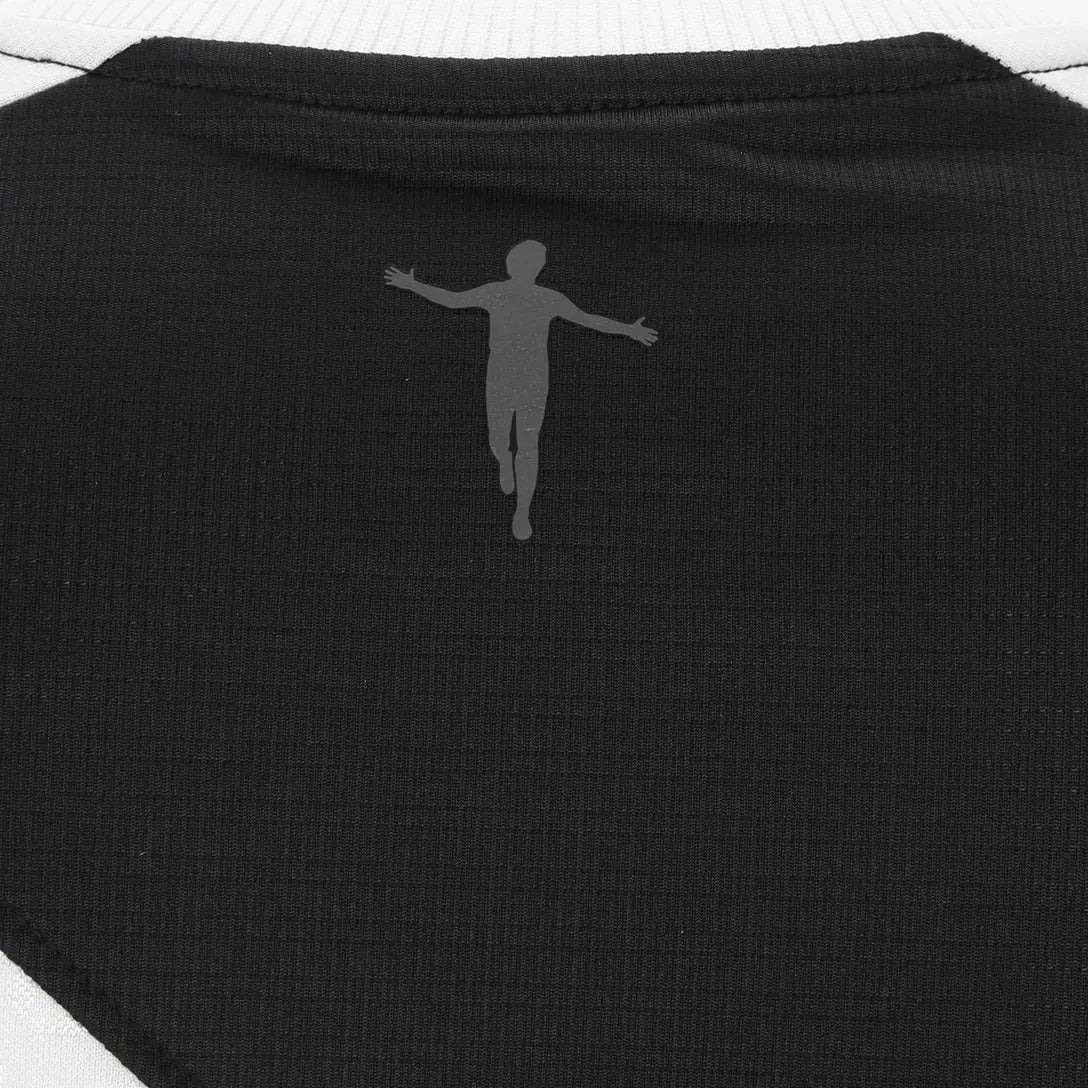 Camisa Feminina Kappa Vasco da Gama 2024/25 I, Camisas de Futebol, PIQUE DE JOGADOR, FICHA TÉCNICA Composição: 100% PoliésterGênero: FemininoIndicada para: Jogo/CasualGênero: MasculinoEscudo: EmborrachadoOrigem: ImportadoManga: Curta-PIQUE DE JOGADOR