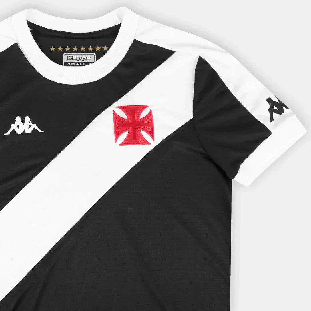 Camisa Feminina Kappa Vasco da Gama 2024/25 I, Camisas de Futebol, PIQUE DE JOGADOR, FICHA TÉCNICA Composição: 100% PoliésterGênero: FemininoIndicada para: Jogo/CasualGênero: MasculinoEscudo: EmborrachadoOrigem: ImportadoManga: Curta-PIQUE DE JOGADOR