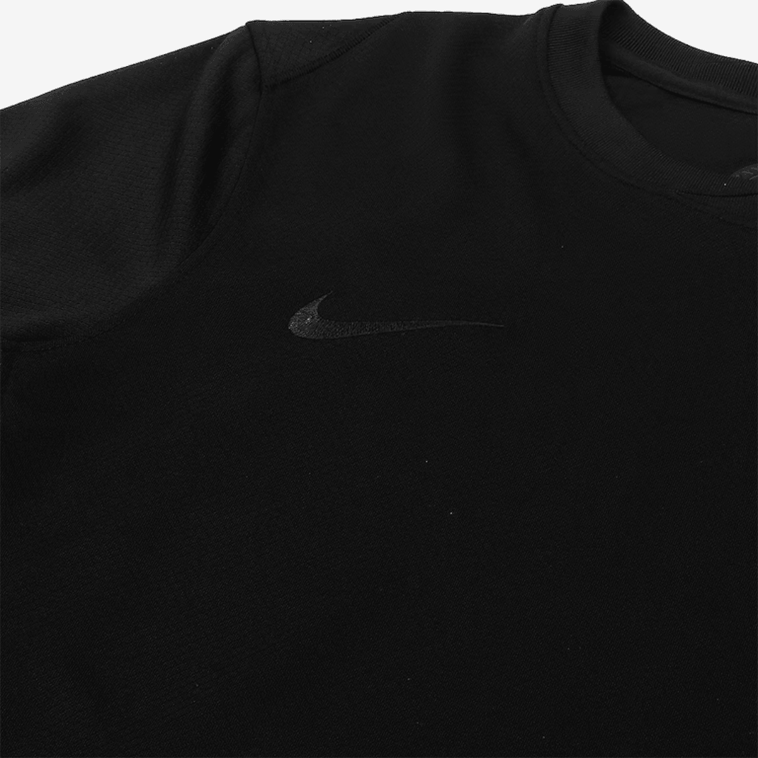 Camisa Feminina Nike Corinthians 2024/25 II Torcedor, Camisas de Futebol, PIQUE DE JOGADOR, Composição: 100% PoliésterGênero: FemininaIndicada para: Jogo/CasualGênero: MasculinoEscudo: EmborrachadoOrigem: ImportadoManga: Curta-PIQUE DE JOGADOR