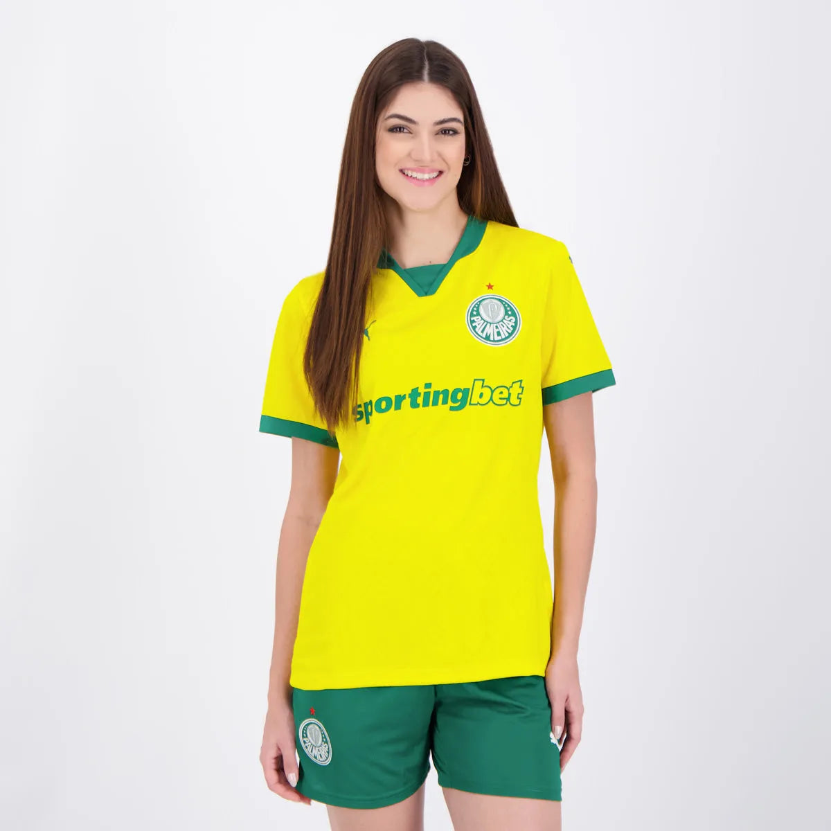 Camisa Feminina Puma Palmeiras 2025/26 Third, Camisas de Futebol, PIQUE DE JOGADOR, Descrição A Camisa Puma Palmeiras III 2025 apresenta design moderno e ousado, com detalhes que reforçam a identidade alviverde. Produzida em tecido leve e respirável, oferece conforto e liberdade de movimentos, ideal para torcedores demonstrarem paixão pelo Verdão. Informações Técnicas “Palmeiras, Meu Palmeiras” Desenvolvido pela Puma, o manto III do Palmeiras para 2025, traz como inspiração as cores utilizadas pelo clube no