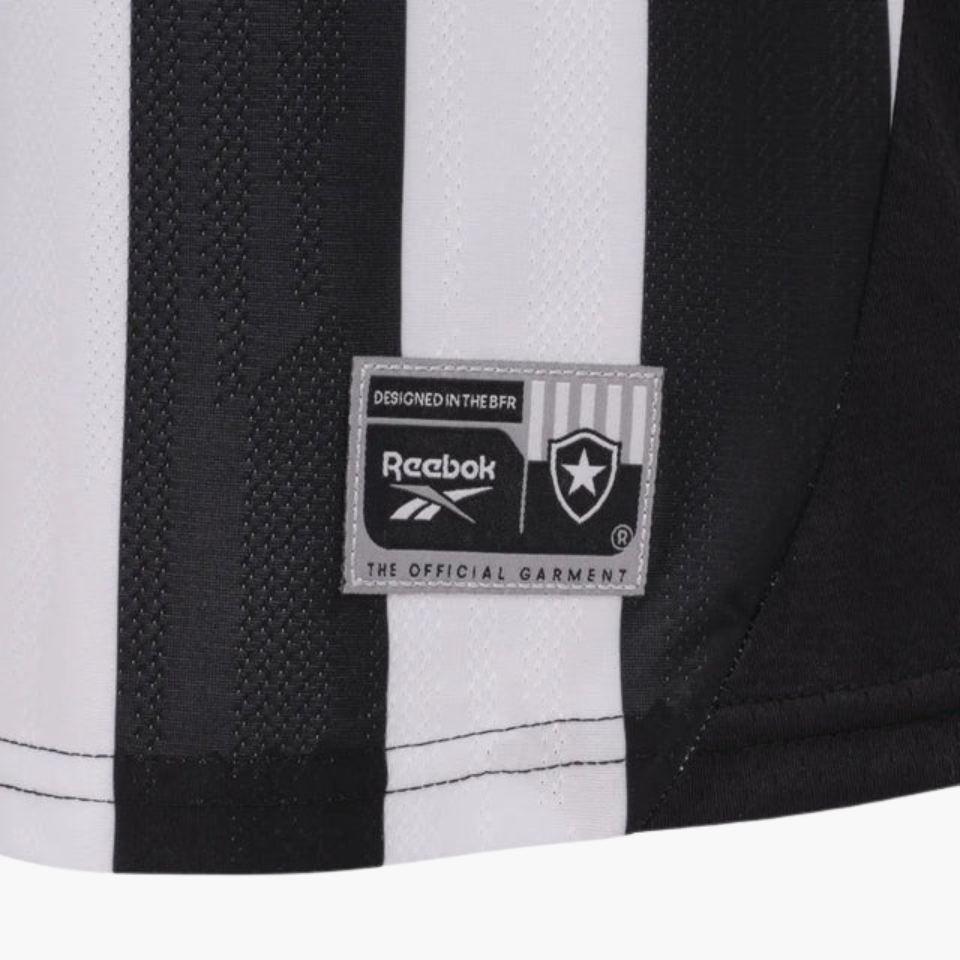 Camisa Feminina Reebok Botafogo 2025/26 I, Camisas de Futebol, PIQUE DE JOGADOR, FICHA TÉCNICA Composição: 100% PoliésterGênero: FemininoIndicada para: Jogo/CasualGênero: MasculinoEscudo: EmborrachadoOrigem: ImportadoManga: Curta-PIQUE DE JOGADOR