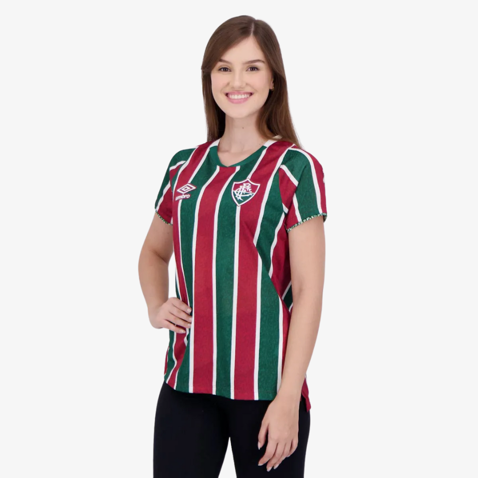 Camisa Feminina Umbro Fluminense 2024/25 I, Camisas de Futebol, PIQUE DE JOGADOR, FICHA TÉCNICA Composição: 100% PoliésterGênero: FemininoIndicada para: Jogo/CasualGênero: MasculinoEscudo: EmborrachadoOrigem: ImportadoManga: Curta-PIQUE DE JOGADOR
