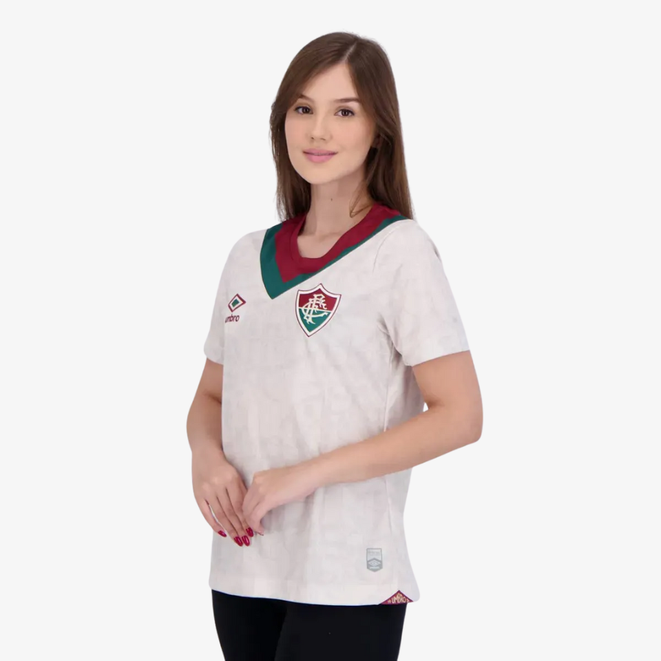 Camisa Feminina Umbro Fluminense 2024/25 III, Camisas de Futebol, PIQUE DE JOGADOR, FICHA TÉCNICA Composição: 100% PoliésterGênero: FemininoIndicada para: Jogo/CasualGênero: MasculinoEscudo: EmborrachadoOrigem: ImportadoManga: Curta-PIQUE DE JOGADOR