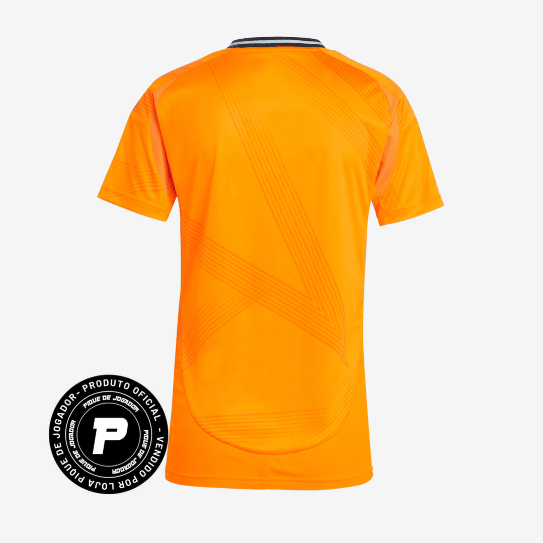 Camisa Feminina adidas Real Madrid 2024/25 II, Camisas de Futebol, PIQUE DE JOGADOR, FICHA TÉCNICA Composição: 100% PoliésterGênero: FemininoIndicada para: Jogo/CasualGênero: MasculinoEscudo: EmborrachadoOrigem: ImportadoManga: Curta-PIQUE DE JOGADOR