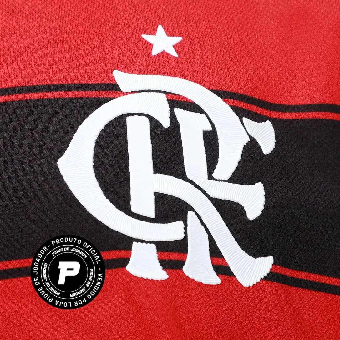 Camisa Flamengo Jogador Tetra Campeão Libertadores 2025, Camisa Futebol, Adidas, Descriçao da Camisa Sempre hei de ser! Esta Camisa Flamengo I 25/26 Jogador Adidas Masculina é perfeita para renovar a paixão pelo Rubro-Negro. Desenvolvida em materiais de qualidade, a camisa do Flamengo é leve e respirável, oferecendo o conforto que você merece em todos os momentos. Seu tecido tecnológico afasta a umidade do corpo e o mantém seco, seja apoiando o Mengão, na academia ou nas tarefas do dia a dia. Unindo tradiçã