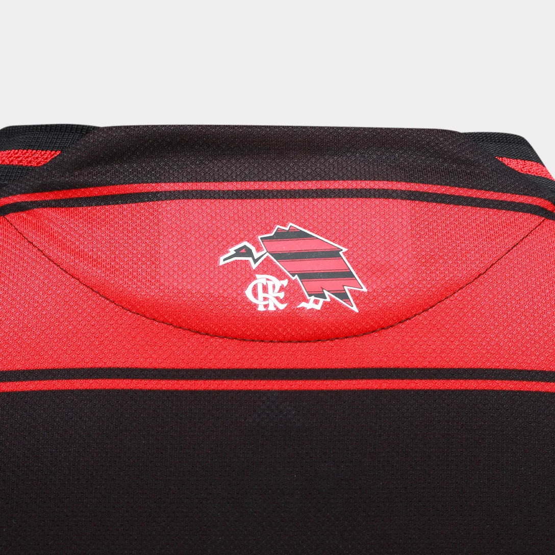 Camisa Flamengo Jogador Tetra Campeão Libertadores 2025, Camisa Futebol, Adidas, Descriçao da Camisa Sempre hei de ser! Esta Camisa Flamengo I 25/26 Jogador Adidas Masculina é perfeita para renovar a paixão pelo Rubro-Negro. Desenvolvida em materiais de qualidade, a camisa do Flamengo é leve e respirável, oferecendo o conforto que você merece em todos os momentos. Seu tecido tecnológico afasta a umidade do corpo e o mantém seco, seja apoiando o Mengão, na academia ou nas tarefas do dia a dia. Unindo tradiçã