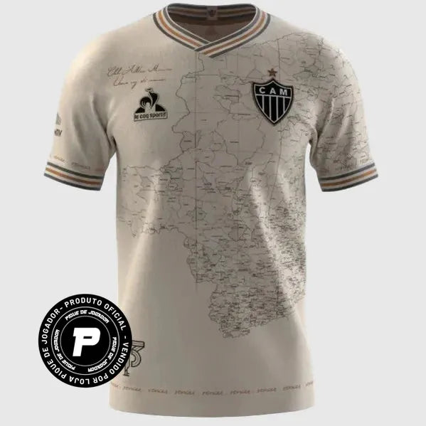 Camisa Le Cock Sportif Atlético Mineiro 21/22 Manto da Massa, Camisa Futebol, Le Cock Sportif, Ficha do Produto Composição: 100% PoliésterIndicada para: CasualGênero: MasculinoEscudo: BordadoOrigem: ImportadoManga: Curta-PIQUE DE JOGADOR