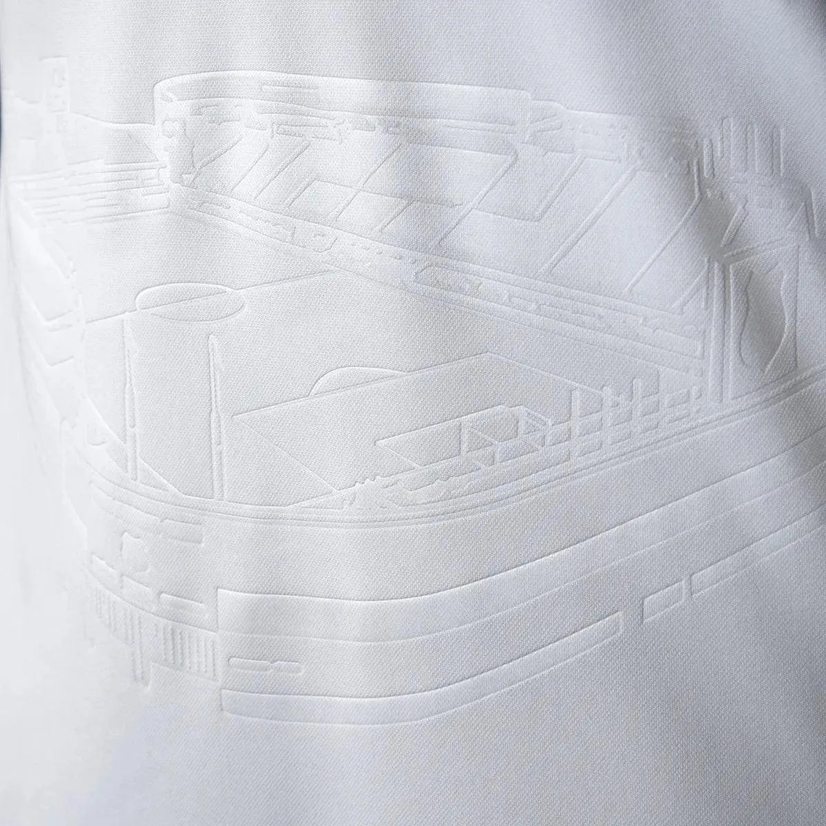 Camisa Masculina Umbro Santos 2024/25 I, Camisas de Futebol, Umbro, A Camisa Masculina Umbro Santos 2024/25 I é feita pra quem vive o futebol intensamente. Um modelo pensado no torcedor que carrega seu time no peito, em qualquer ocasião. Com tecido leve, caimento confortável e visual marcante, essa camisa é perfeita pra mostrar sua paixão dentro e fora dos estádios. Vista sua camisa. Mostre de onde você veio. Ficha Técnica Nome: Camisa Masculina Umbro Santos 2024/25 I Gênero: Masculino Indicado para: Uso ca