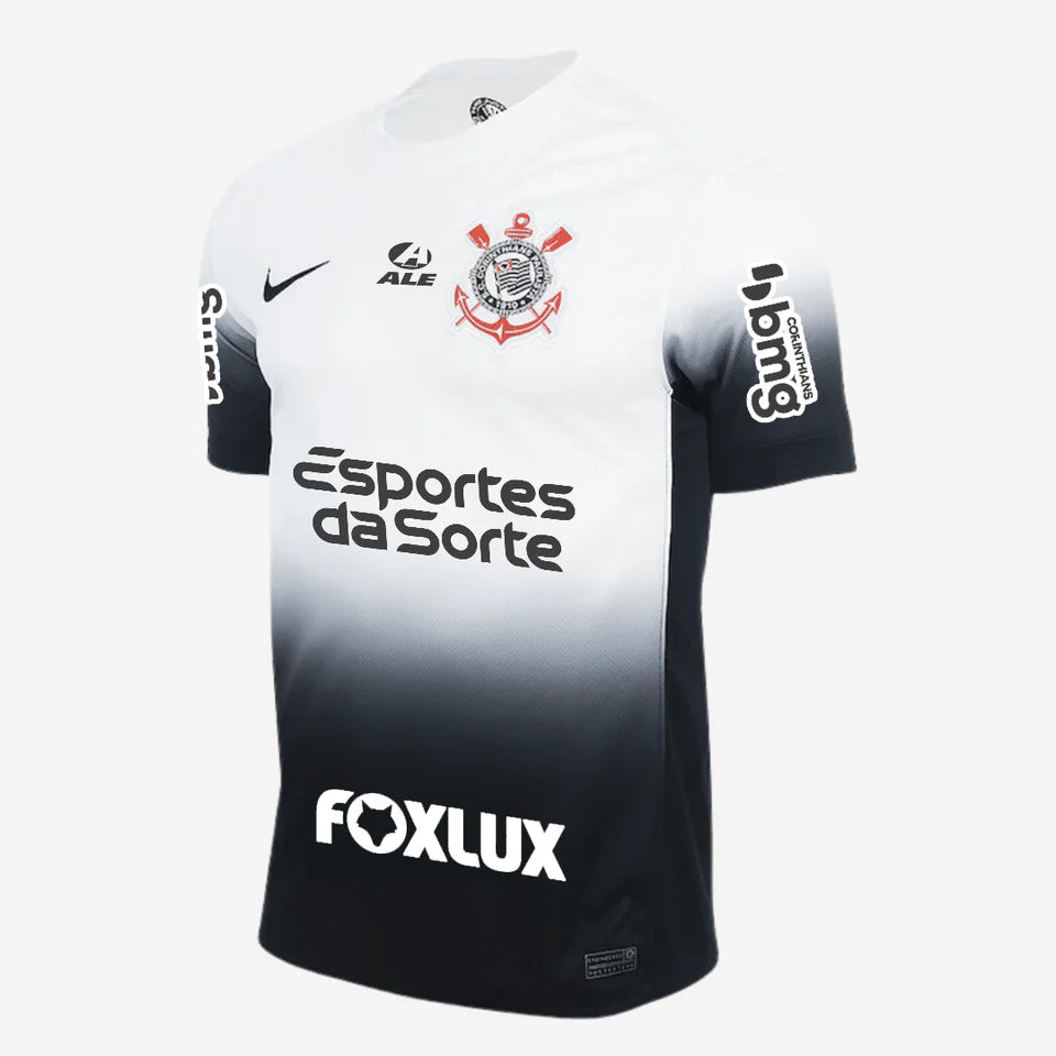 Camisa Nike Corinthians 24/25 Home, Camisa Futebol, Adidas, Ficha do Produto TecnologiaDri-Fit: Sistema que controla o excesso de umidade do corpo, garantindo a rápida secagem do suor durante os exercícios. Composição: 100% PoliésterMarca: NikeIndicada para: Jogo/CasualGênero: MasculinoEscudo: BordadoOrigem: ImportadoManga: Curta-PIQUE DE JOGADOR