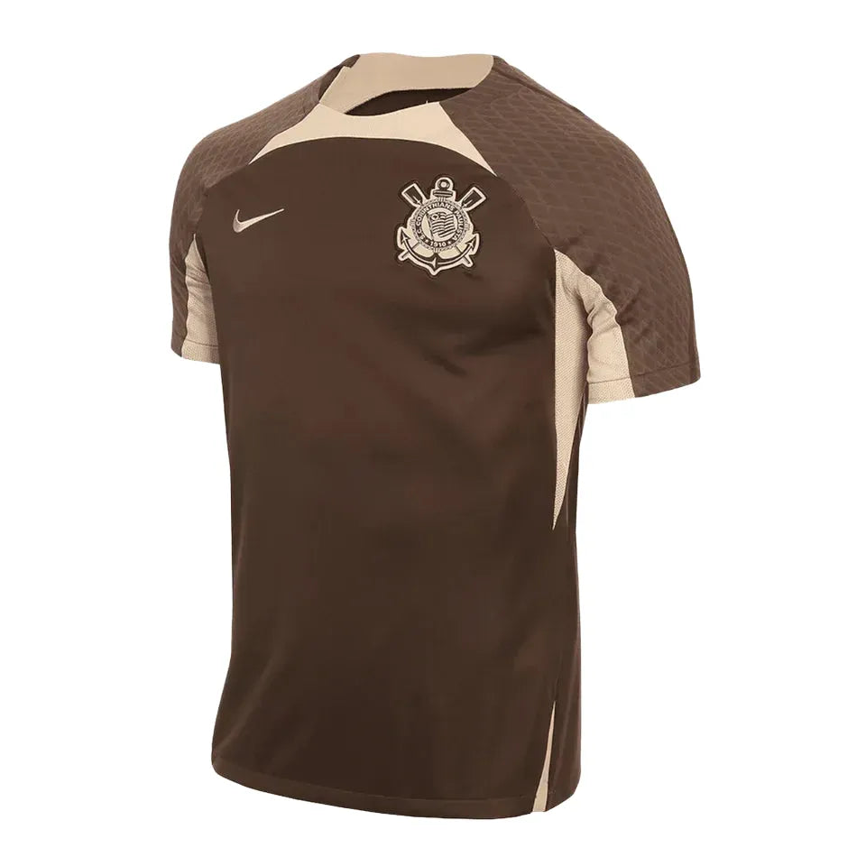 Camisa Nike Corinthians 24/25 Treino Academy, Camisa Futebol, Nike, Ficha do Produto TecnologiaDri-Fit: Sistema que controla o excesso de umidade do corpo, garantindo a rápida secagem do suor durante os exercícios. Composição: 100% PoliésterMarca: NikeIndicada para: Jogo/CasualGênero: MasculinoEscudo: BordadoOrigem: ImportadoManga: Curta-PIQUE DE JOGADOR