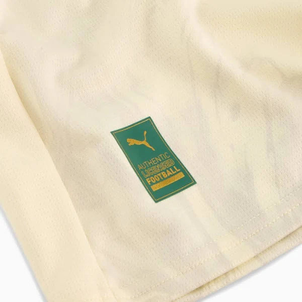 Camisa Puma Palmeiras X KidSuper 25/26, Camisa Futebol, Puma, Ficha do Produto TecnologiaDryCell: Sistema que controla o excesso de umidade do corpo, garantindo a rápida secagem do suor durante os exercícios. Composição: 100% PoliésterMarca: PumaIndicada para: Jogo/CasualGênero: MasculinoEscudo: BordadoOrigem: ImportadoManga: Curta-PIQUE DE JOGADOR