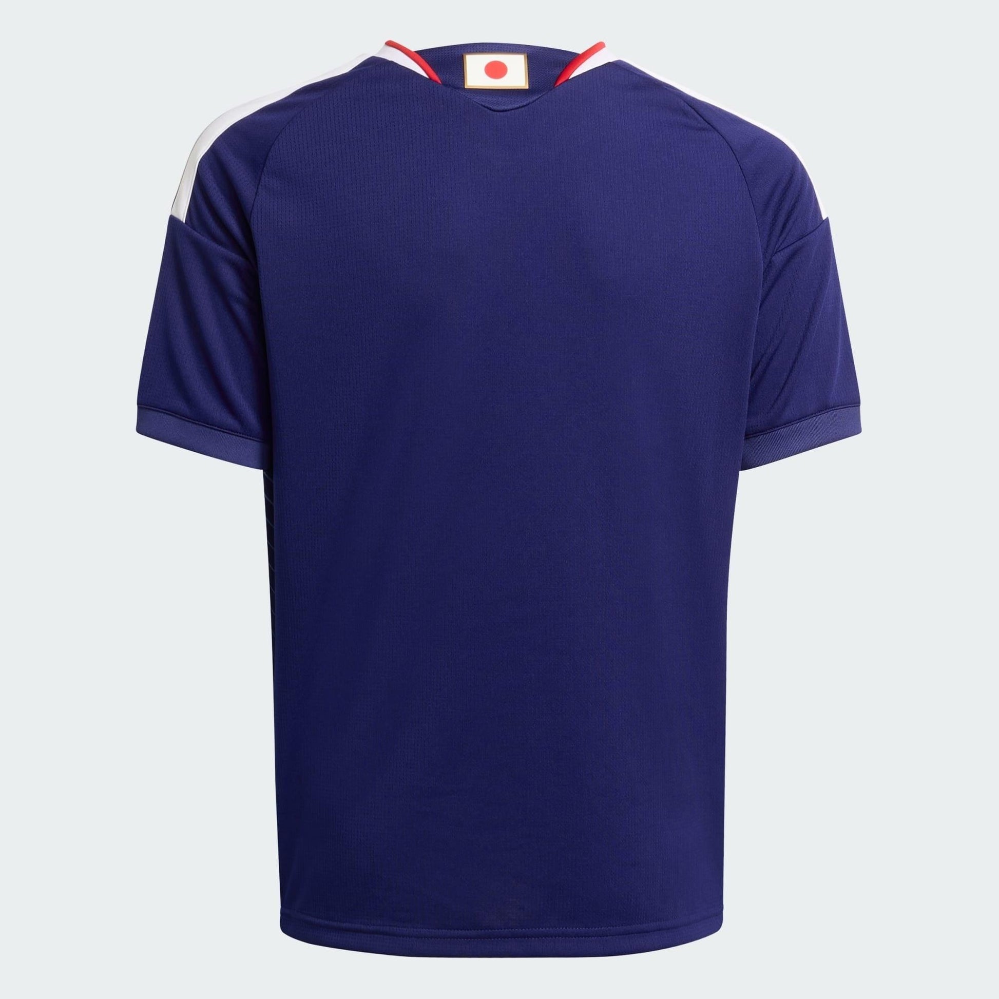 Conjunto Infantil Japão 26/27 Home, Camisas de Futebol, PIQUE DE JOGADOR, A camisa do seu time favorito agora disponível em nossa loja! Confeccionadas com tecido de poliéster de alta qualidade e uma tecnologia respirável de ponta, nossas camisas são uma fusão perfeita de conforto, resistência e frescor duradouro. Sinta-se envolvido(a) em luxo enquanto apoia o seu time, seja nas vibrantes arquibancadas ou no calor da competição nas quadras. O design exclusivo e as cores vibrantes destacam-se, tornando esta c