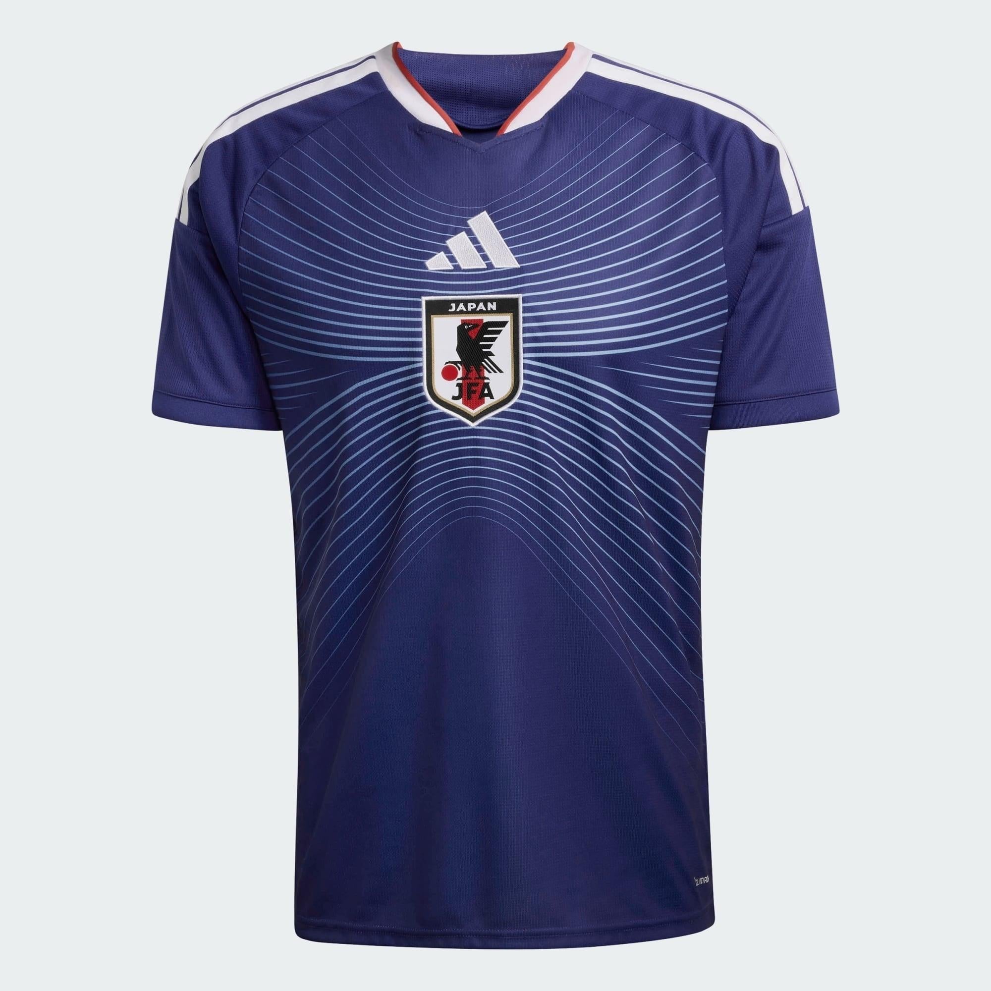 Camisa Japão 26/27 Home, , PIQUE DE JOGADOR, A camisa do seu time favorito agora disponível em nossa loja! Confeccionadas com tecido de poliéster de alta qualidade e uma tecnologia respirável de ponta, nossas camisas são uma fusão perfeita de conforto, resistência e frescor duradouro. Sinta-se envolvido(a) em luxo enquanto apoia o seu time, seja nas vibrantes arquibancadas ou no calor da competição nas quadras. O design exclusivo e as cores vibrantes destacam-se, tornando esta camisa um ícone de estilo para