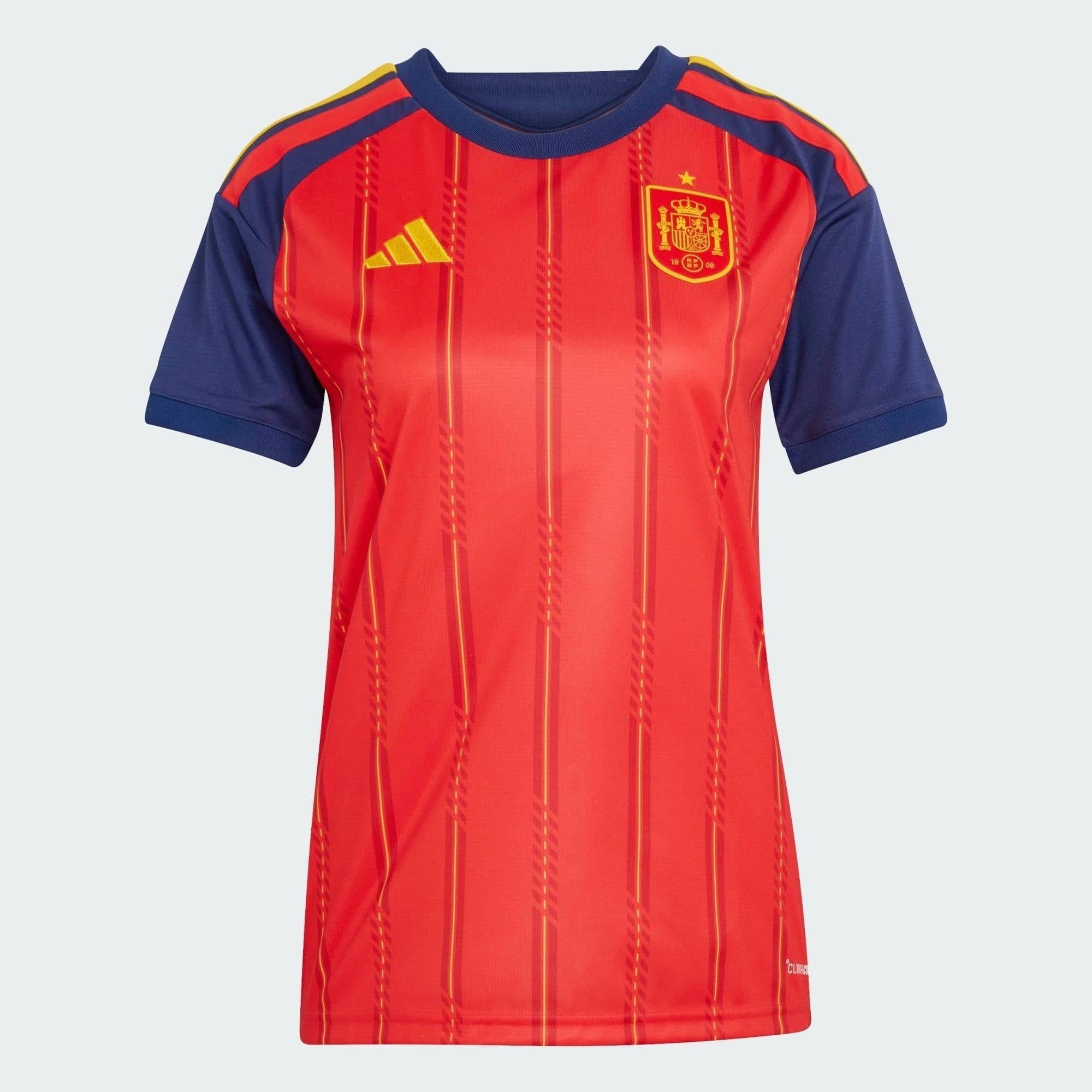 Camisa Feminina Espanha 26/27 Home, Camisas de Futebol, PIQUE DE JOGADOR, A camisa do seu time favorito agora disponível em nossa loja! Confeccionadas com tecido de poliéster de alta qualidade e uma tecnologia respirável de ponta, nossas camisas são uma fusão perfeita de conforto, resistência e frescor duradouro. Sinta-se envolvido(a) em luxo enquanto apoia o seu time, seja nas vibrantes arquibancadas ou no calor da competição nas quadras. O design exclusivo e as cores vibrantes destacam-se, tornando esta c