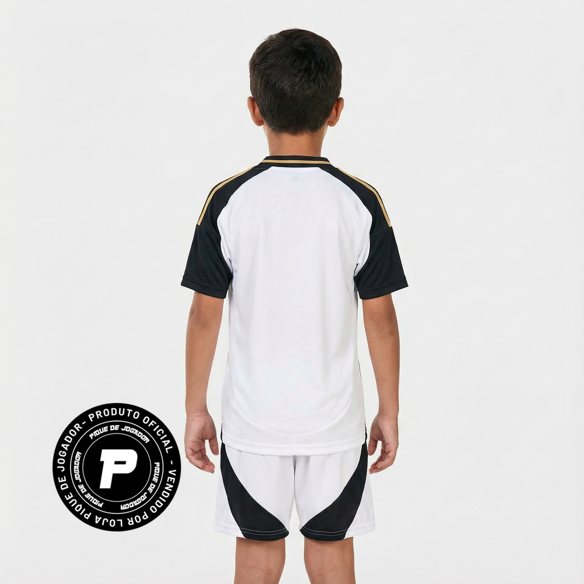 Conjunto Infantil Adidas Atlético Mineiro 25/26 II, Camisa Futebol, Adidas, Ficha do Produto TecnologiaAeroReady: Sistema que controla o excesso de umidade do corpo, garantindo a rápida secagem do suor durante os exercícios. Composição: 100% PoliésterMarca: AdidasIndicada para: TreinoGênero: MasculinoEscudo: BordadoOrigem: ImportadoManga: Longa-PIQUE DE JOGADOR