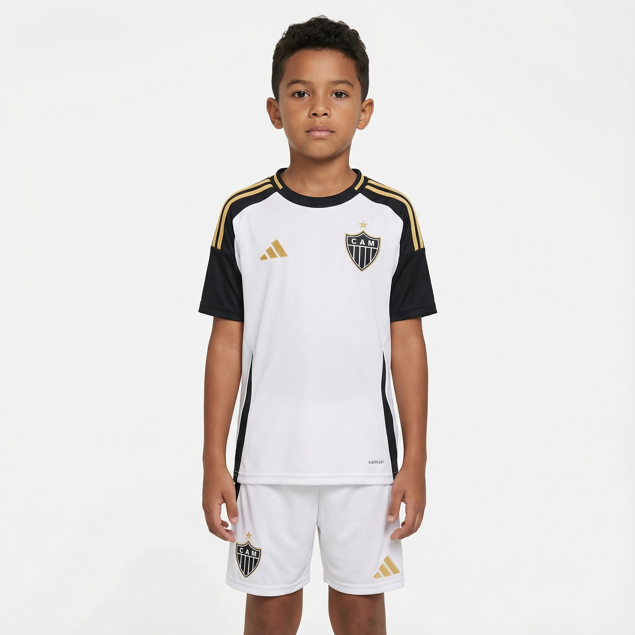 Conjunto Infantil Adidas Atlético Mineiro 25/26 II, Camisa Futebol, Adidas, Ficha do Produto TecnologiaAeroReady: Sistema que controla o excesso de umidade do corpo, garantindo a rápida secagem do suor durante os exercícios. Composição: 100% PoliésterMarca: AdidasIndicada para: TreinoGênero: MasculinoEscudo: BordadoOrigem: ImportadoManga: Longa-PIQUE DE JOGADOR