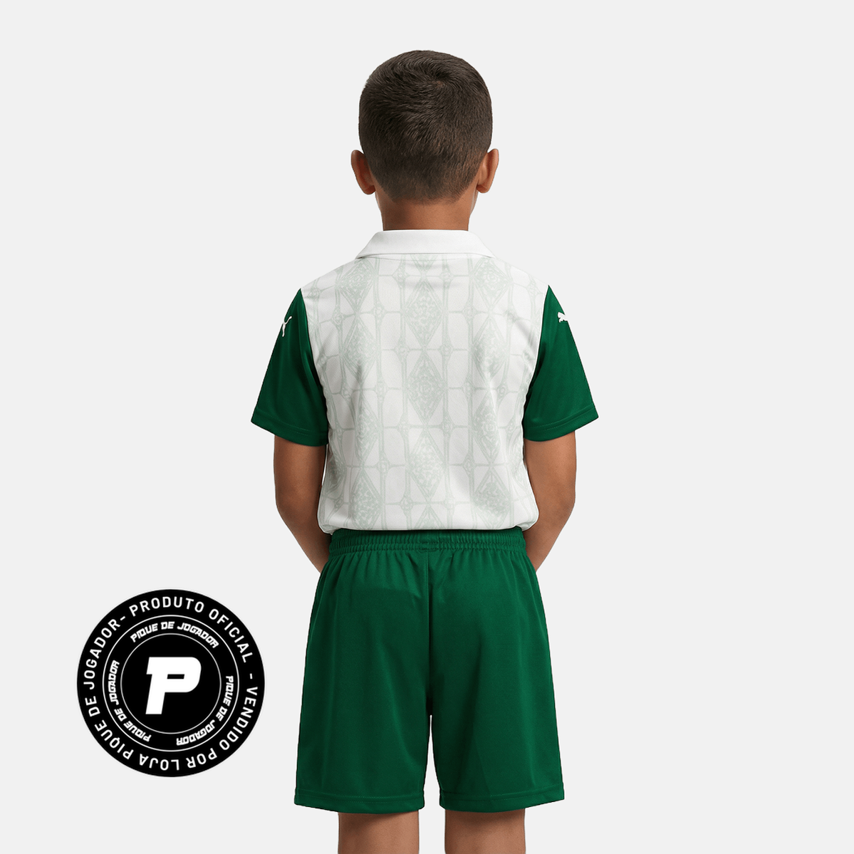 Conjunto Infantil Puma Palmeiras 2025/26 II, Camisas de Futebol, PIQUE DE JOGADOR, O Conjunto Infantil Palmeiras II 2025/26 da Puma é ideal para os pequenos demonstrarem o amor pelo Verdão com estilo e autenticidade. Com design moderno em branco e detalhes em verde, o uniforme oficial traz conforto, leveza e personalidade para o dia a dia e os dias de jogo. Características e Benefícios Tecnologia dryCELL, que afasta o suor da pele e mantém a criança seca e confortável Conjunto leve e respirável, ideal para 
