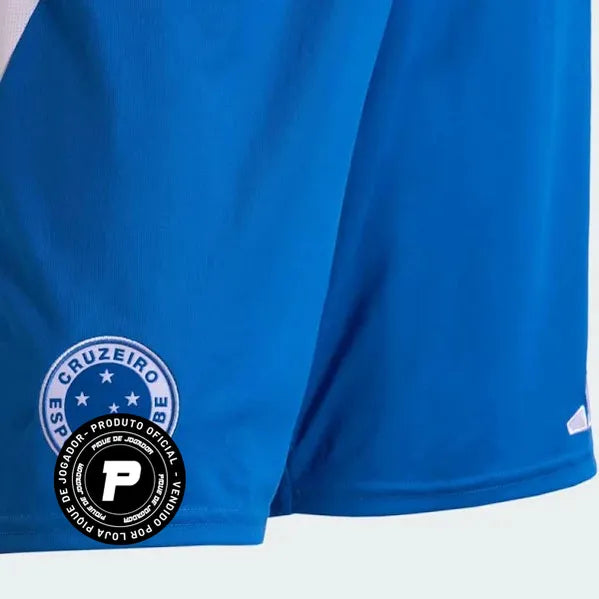 Shorts Cruzeiro 25/26 Away, Camisa Futebol, Adidas, Ficha do Produto TecnologiaAeroReady: Sistema que controla o excesso de umidade do corpo, garantindo a rápida secagem do suor durante os exercícios. Composição: 100% PoliésterMarca: AdidasIndicada para: Jogo/CasualGênero: MasculinoEscudo: EmborrachadoOrigem: ImportadoManga: Curta-PIQUE DE JOGADOR
