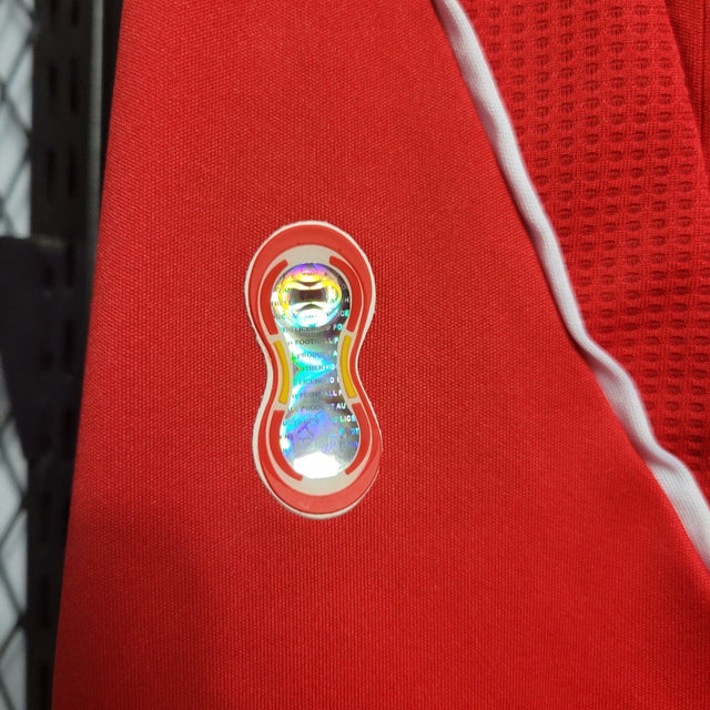 Camisa Retrô Liverpool 06/07 Home