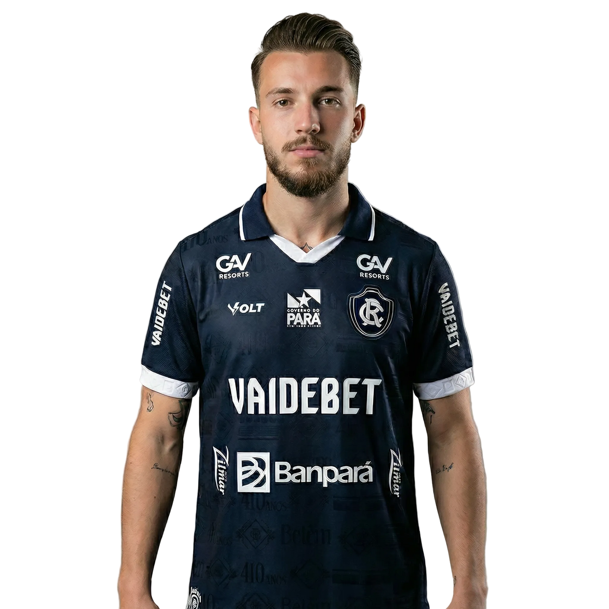 Camisa Volt Clube do Remo 2026 Home C/ Patrocínios, , PIQUE DE JOGADOR, Camisa Oficial – Lançamento 2026 Apresentamos a Camisa Oficial Lançamento 2026, desenvolvida para quem carrega tradição, orgulho e modernidade em cada detalhe. Com design sofisticado e acabamento premium, o modelo traz uma identidade visual elegante em tom azul marinho, valorizada por grafismos sutis que homenageiam a história e a grandeza do clube. Produzida com tecido tecnológico de alta performance, a camisa oferece leveza, respirabi