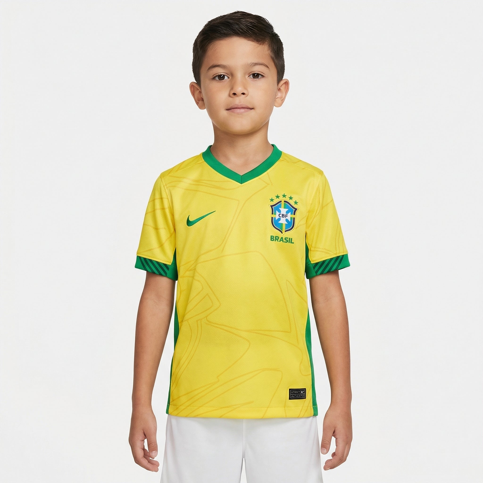 Conjunto Infantil Brasil II 2023/2024, Kit Infantil Brasil Reserva 26/27 - Copa do Mundo, PIQUE DE JOGADOR, O Conjunto Infantil Brasil II 2023/2024 é ideal para os pequenos torcedores que querem vestir as cores da Seleção Brasileira com orgulho e estilo. Inspirado no uniforme alternativo utilizado pela equipe na temporada 2023/2024, o conjunto permite que as crianças entrem no clima das grandes competições representando o Brasil. O kit é composto por camisa e shorts, trazendo o visual característico do segu