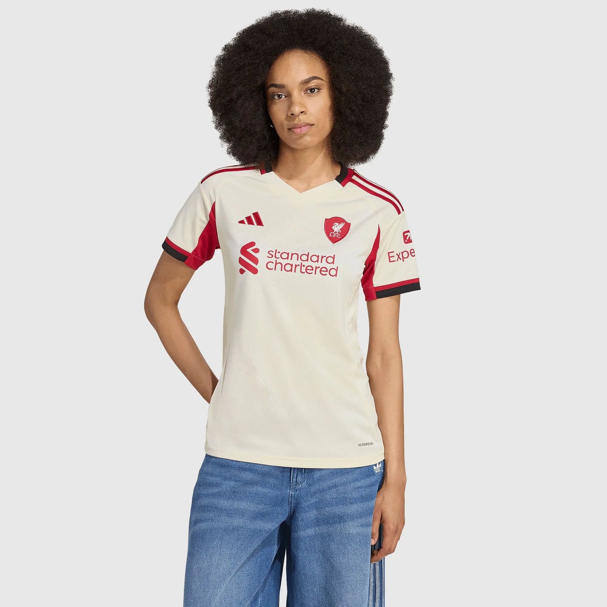 Camisa Feminina adidas Liverpool 2025/26 II, Camisas de Futebol, PIQUE DE JOGADOR, FICHA TÉCNICA Composição: 100% PoliésterGênero: FemininoIndicada para: Jogo/CasualGênero: MasculinoEscudo: EmborrachadoOrigem: ImportadoManga: Curta-PIQUE DE JOGADOR