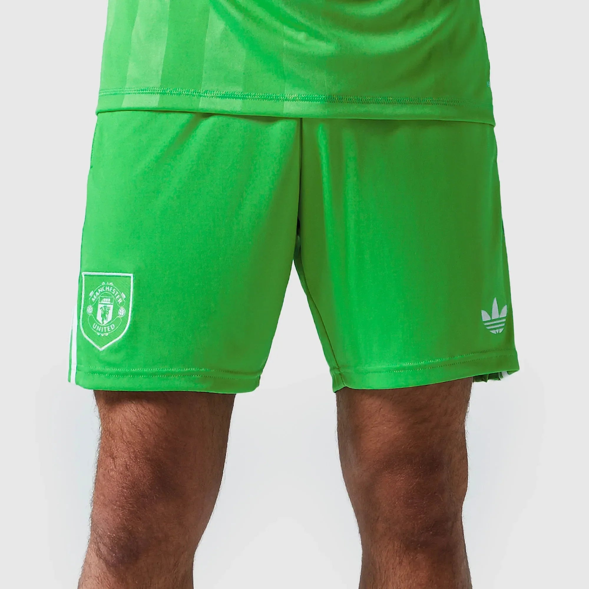 Shorts adidas Manchester United 2025/26 III Goleiro