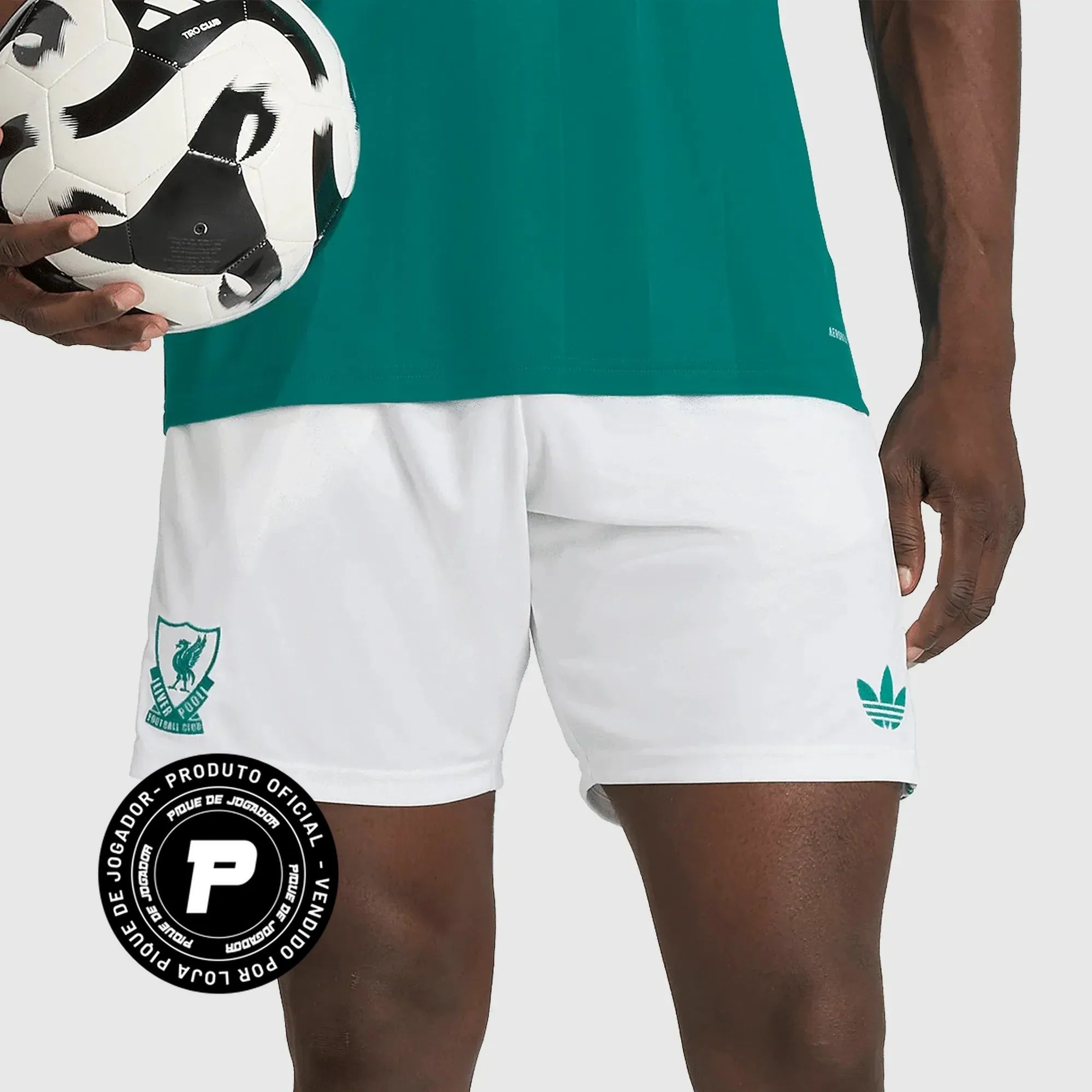 Shorts Adidas Liverpool 2025/26 III, Camisas de Futebol, ., Paixão pelo Futebol, Qualidade de Verdade Vista sua paixão com orgulho. Na Arquibancada Esportes, cada peça é escolhida e desenvolvida com atenção aos detalhes para entregarconforto, durabilidade e acabamento de alto nível. Ideal para quem vive futebol dentro e fora do estádio. Nossas camisas e artigos esportivos contam com tecido premium, toque macio e caimento moderno – perfeitos para o dia a dia,para colecionar ou para torcer pelo seu time. Dest