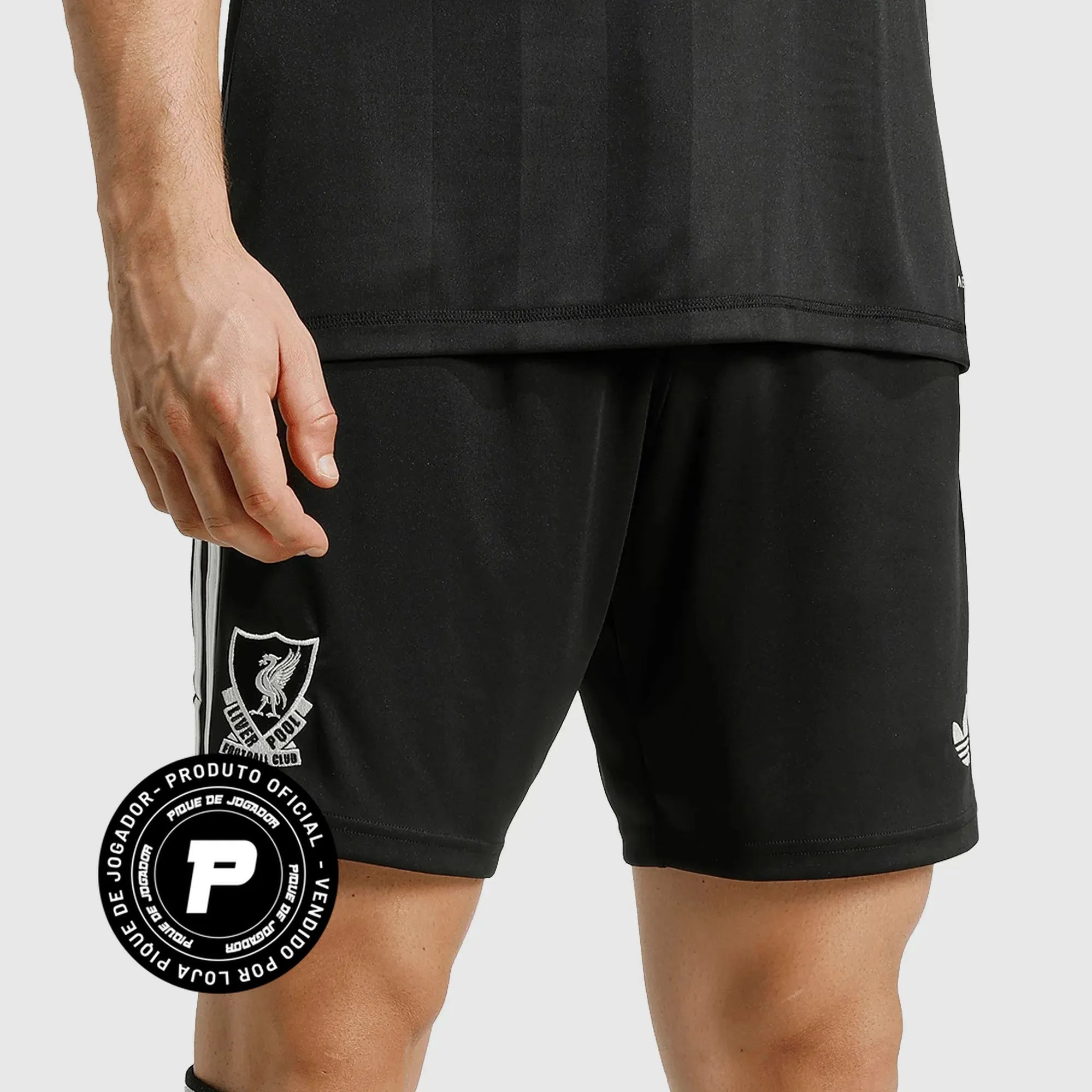 Shorts Adidas Liverpool 2025/26 III Goleiro, Camisas de Futebol, ., Paixão pelo Futebol, Qualidade de Verdade Vista sua paixão com orgulho. Na Arquibancada Esportes, cada peça é escolhida e desenvolvida com atenção aos detalhes para entregarconforto, durabilidade e acabamento de alto nível. Ideal para quem vive futebol dentro e fora do estádio. Nossas camisas e artigos esportivos contam com tecido premium, toque macio e caimento moderno – perfeitos para o dia a dia,para colecionar ou para torcer pelo seu ti