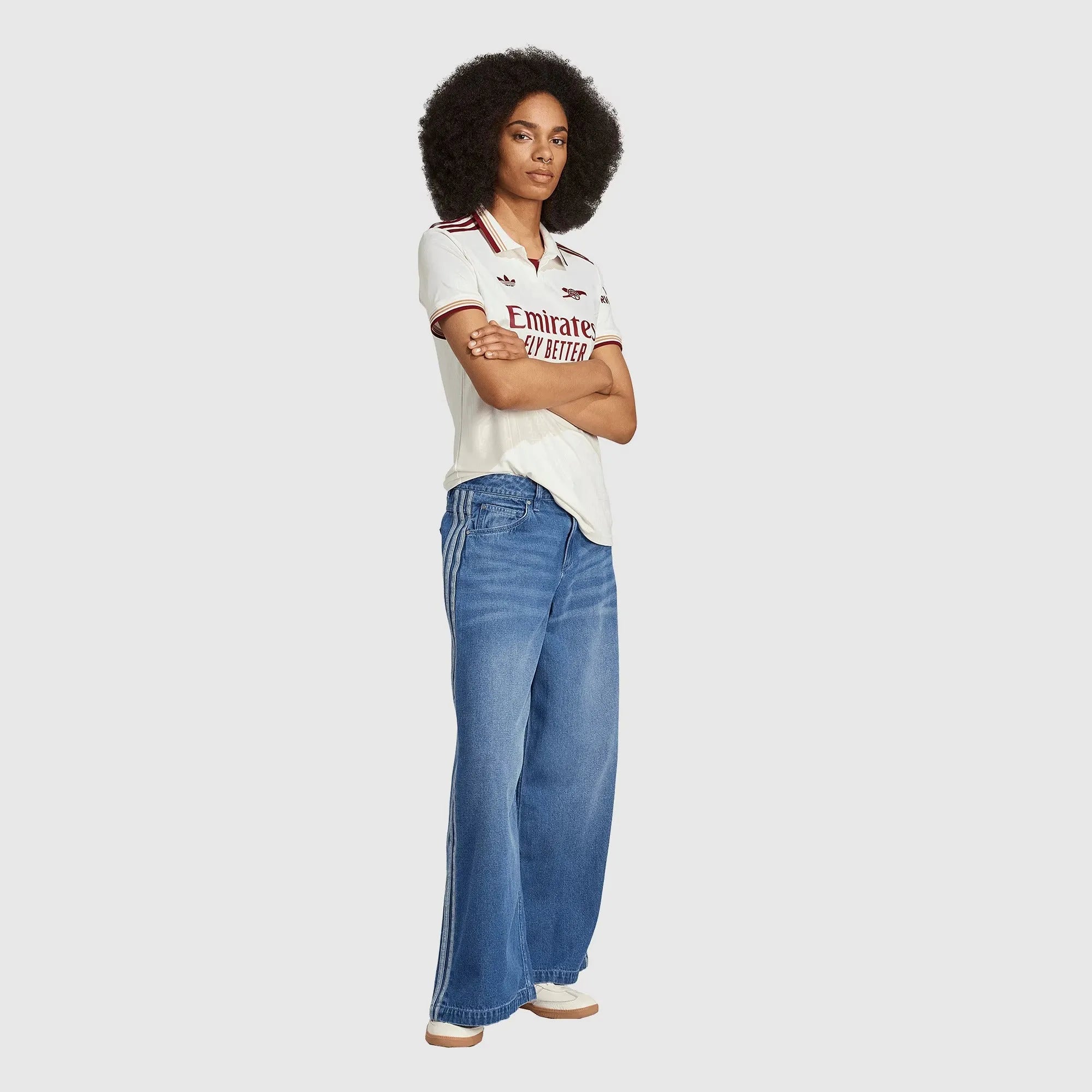 Camisa Feminina adidas Originnals Arsenal 2025/26 III, Camisas de Futebol, PIQUE DE JOGADOR, FICHA TÉCNICA Composição: 100% PoliésterGênero: FemininoIndicada para: Jogo/CasualGênero: MasculinoEscudo: EmborrachadoOrigem: ImportadoManga: Curta-PIQUE DE JOGADOR