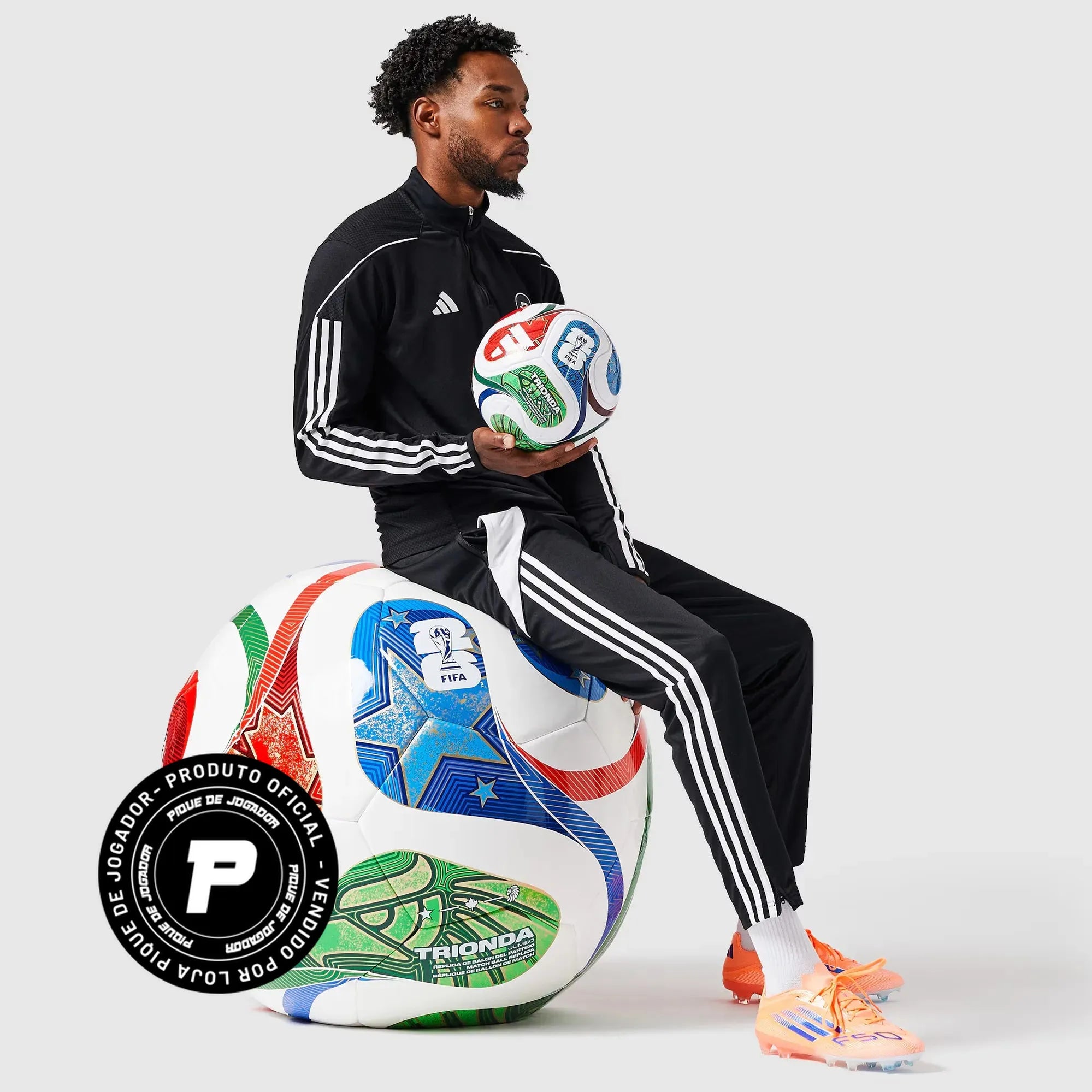 Bola Adidas Trionda Pro, Camisas de Futebol, ., Paixão pelo Futebol, Qualidade de Verdade Vista sua paixão com orgulho. Na Arquibancada Esportes, cada peça é escolhida e desenvolvida com atenção aos detalhes para entregarconforto, durabilidade e acabamento de alto nível. Ideal para quem vive futebol dentro e fora do estádio. Nossas camisas e artigos esportivos contam com tecido premium, toque macio e caimento moderno – perfeitos para o dia a dia,para colecionar ou para torcer pelo seu time. Destaques do Pro